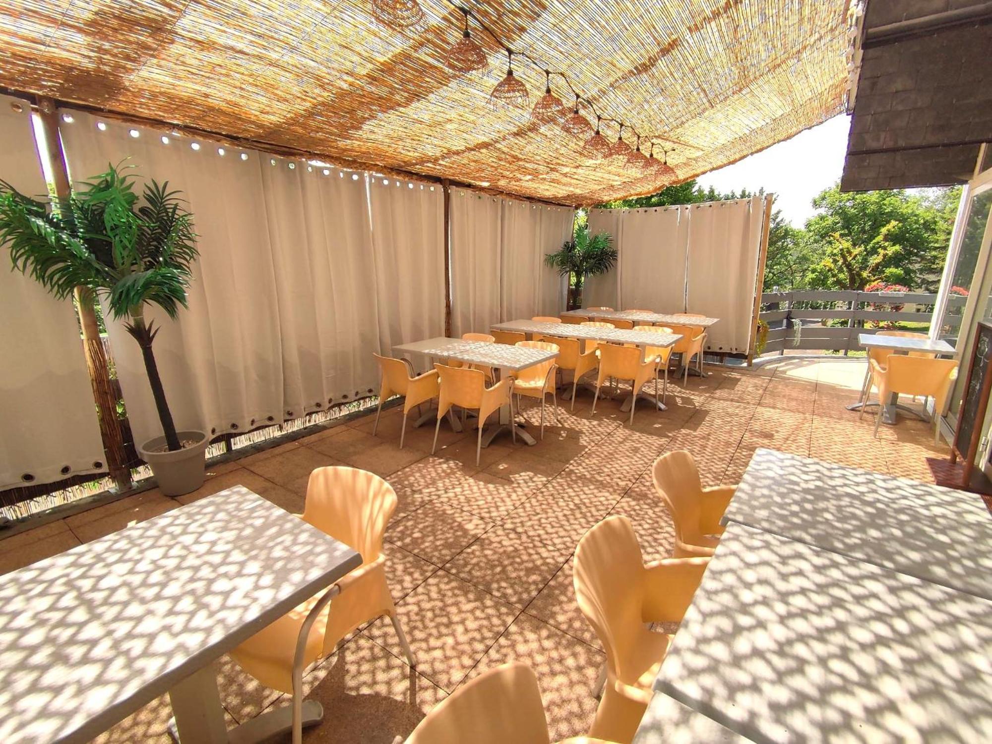 Kamea Club La Gironie Hotel Turenne Exterior photo